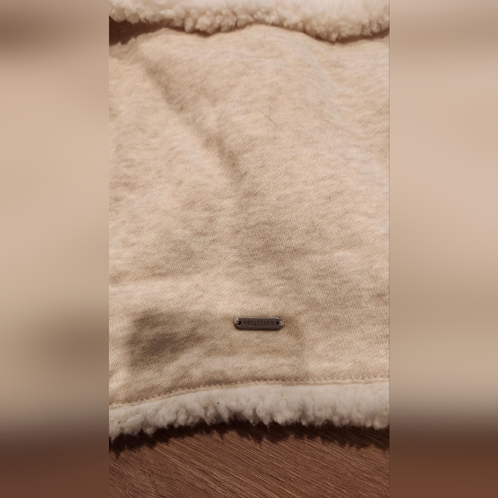 Hollister Cozy Cream Open Front Cardigan - Picture 4 of 5